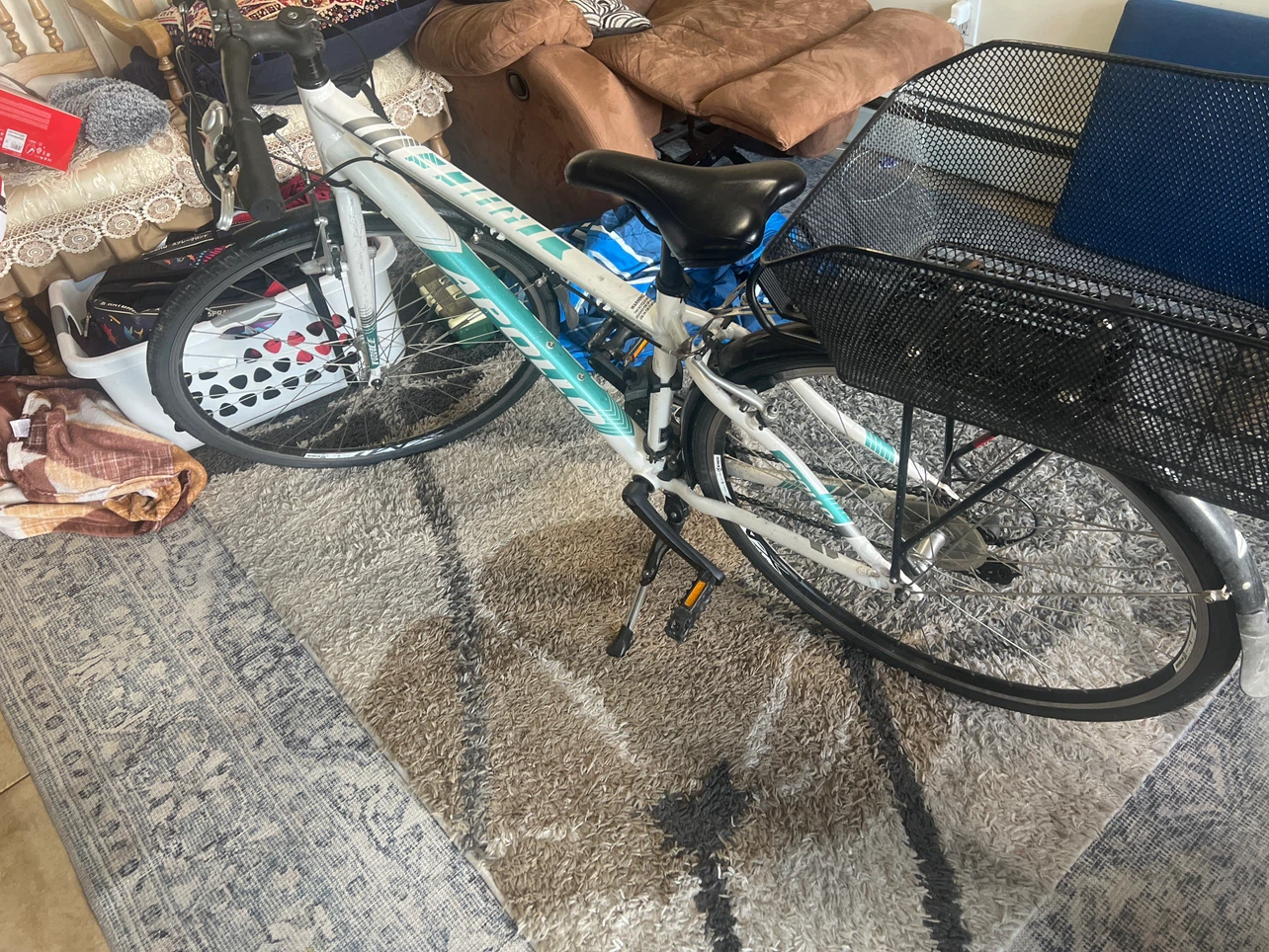 Apollo Hybrid Bicycle with Rear Basket - photo 4