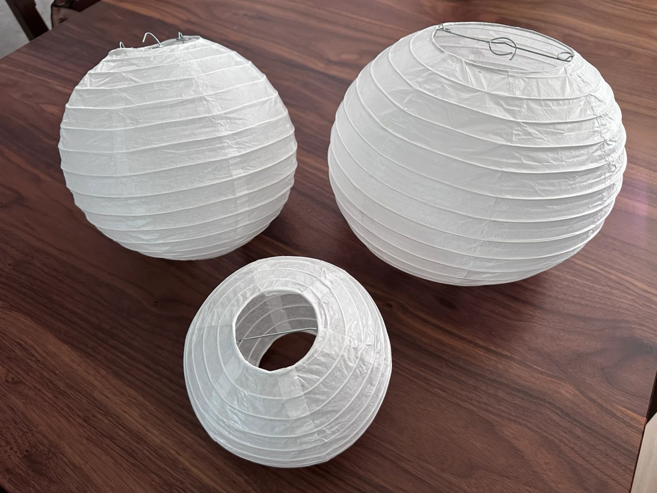 24 Multi-Size White Paper Lanterns