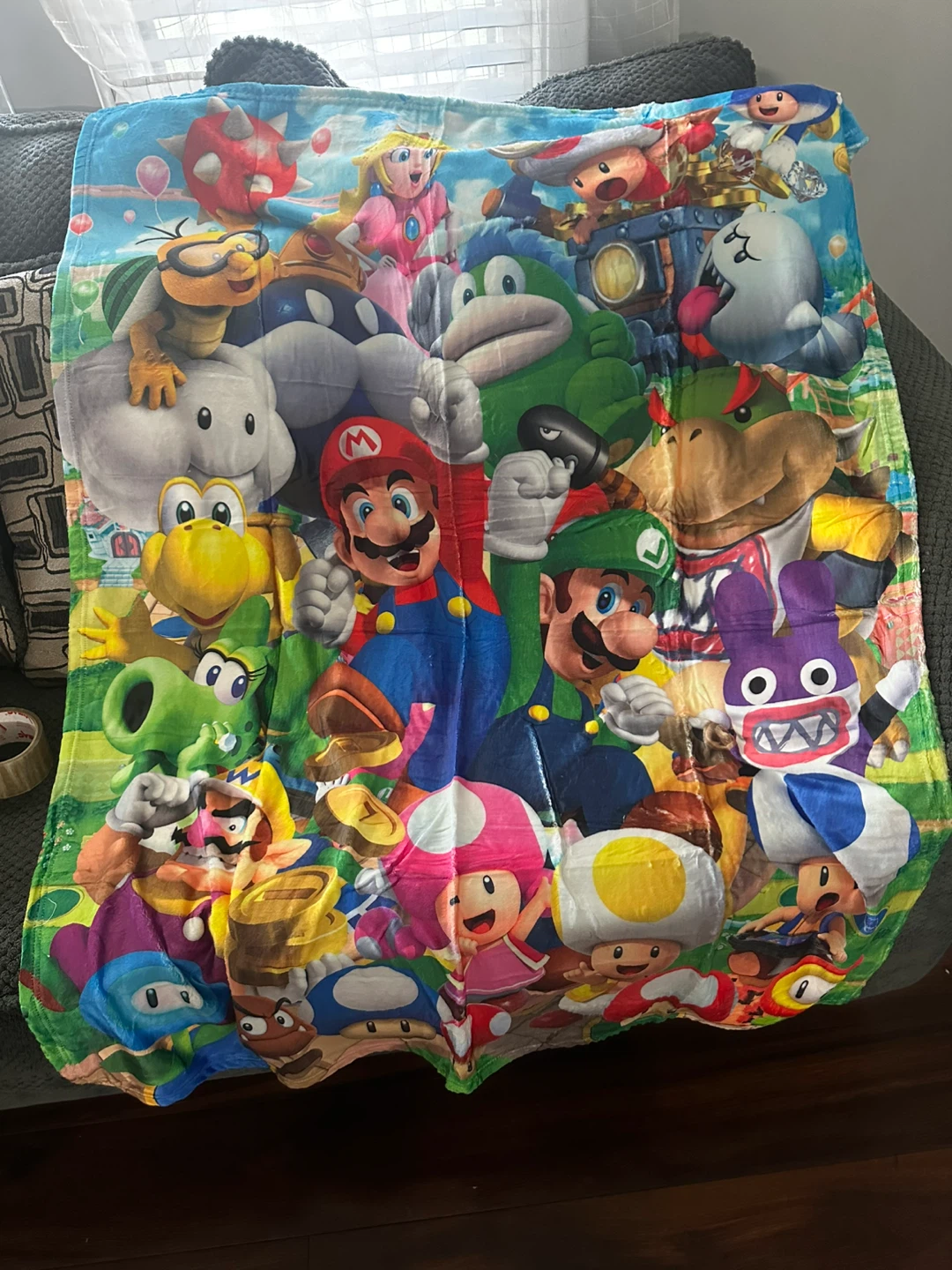 Super Mario Throw Blanket - photo 2