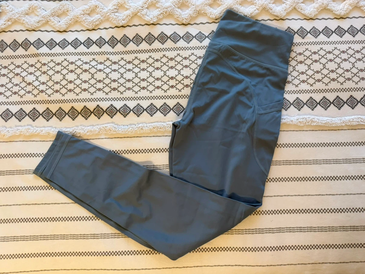 Matching Blue Sports Bra & Leggings Set - photo 3