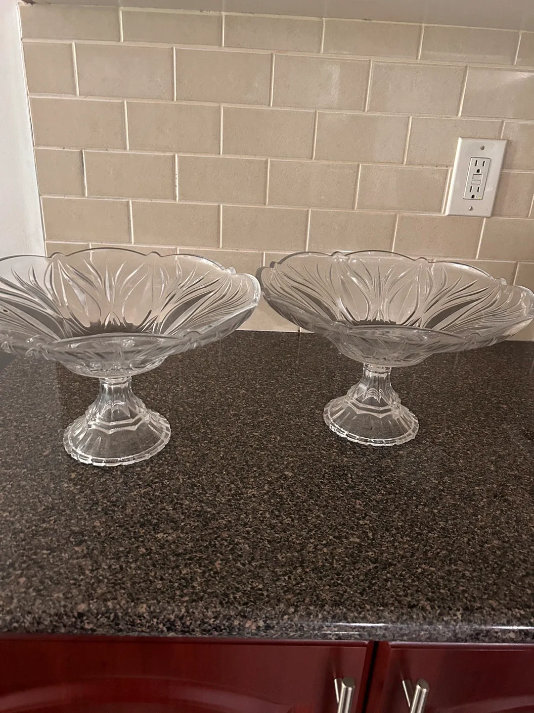Set of Two Vintage Pedestal Crystal Bowls - photo 2