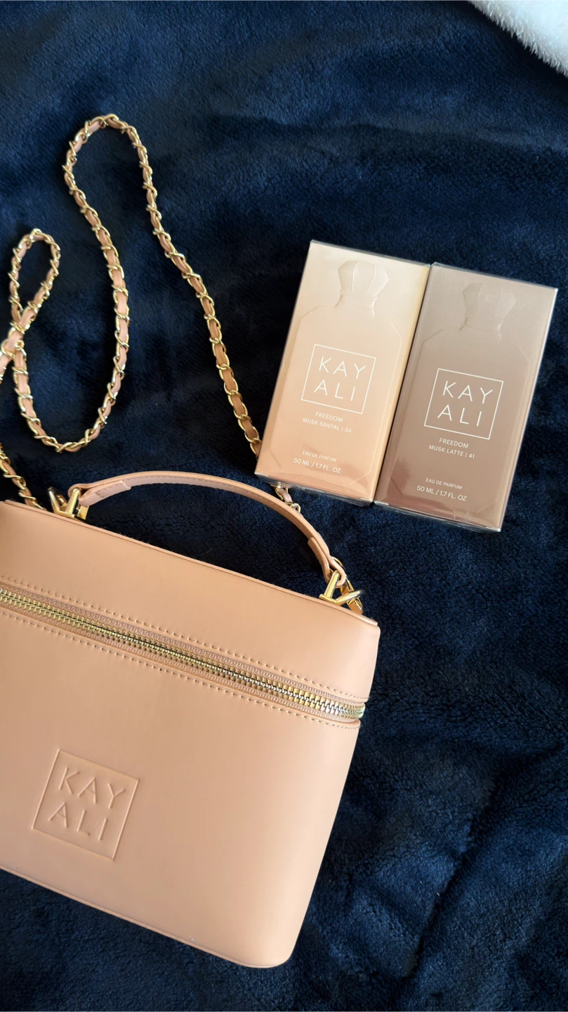 $200 KAYALI Freedom Musk Santal & Latte + bag originally $300 - photo 2