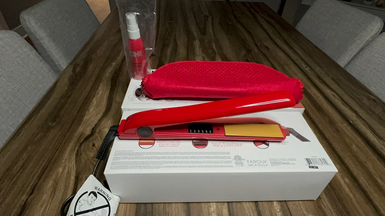CHI Hair Straightener Flat Iron 1" Ceramic New Open Box - photo 2