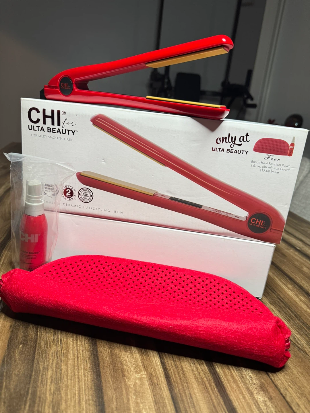 CHI Hair Straightener Flat Iron 1" Ceramic New Open Box - photo 4