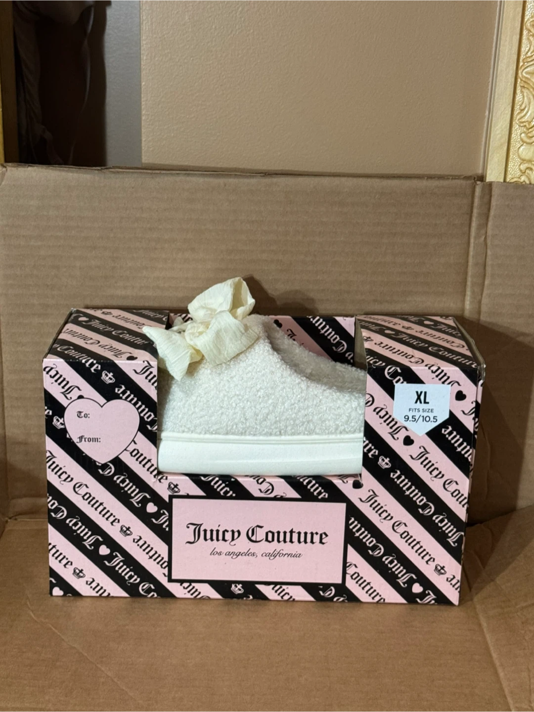 Juicy Couture Slippers XL (9.5-10.5)