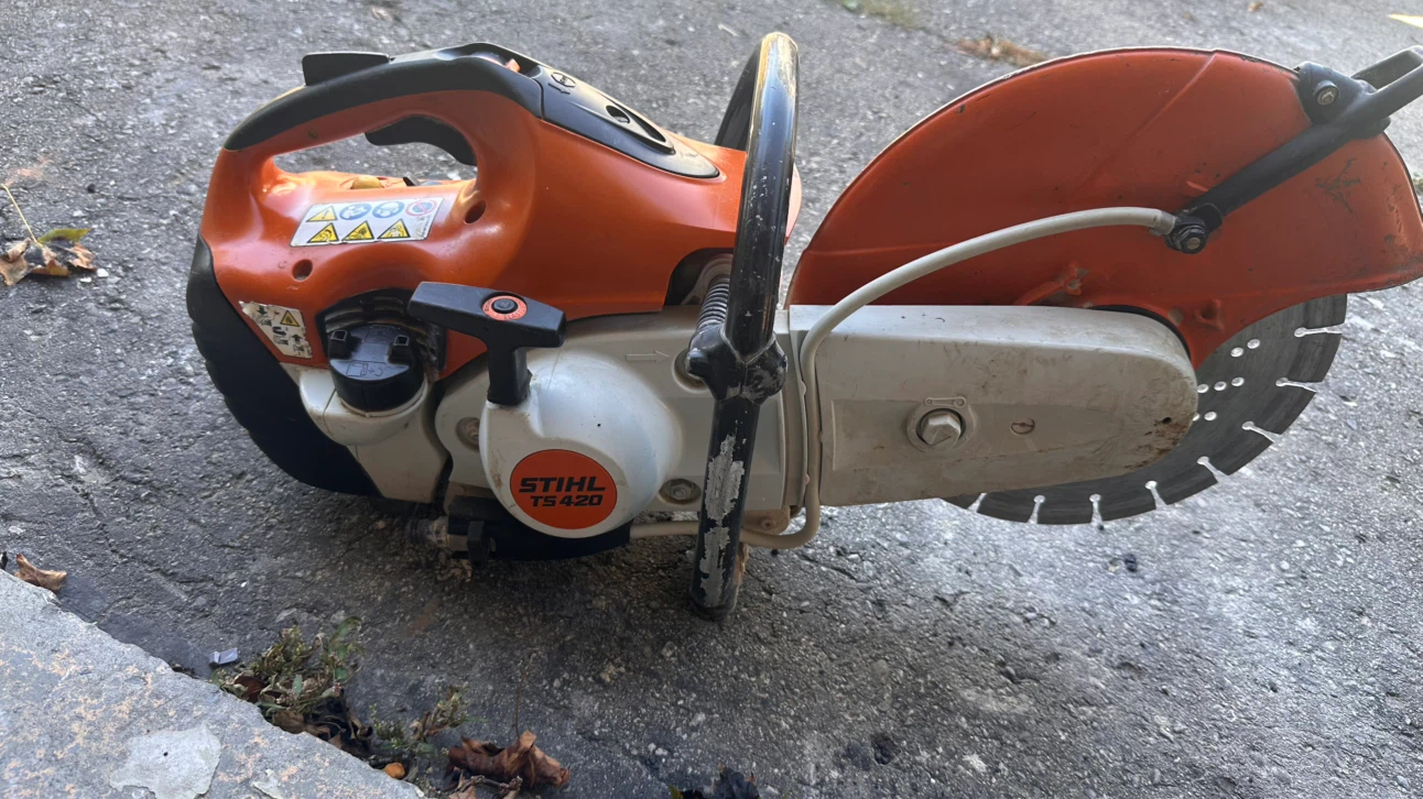 Concrete saw - photo 3
