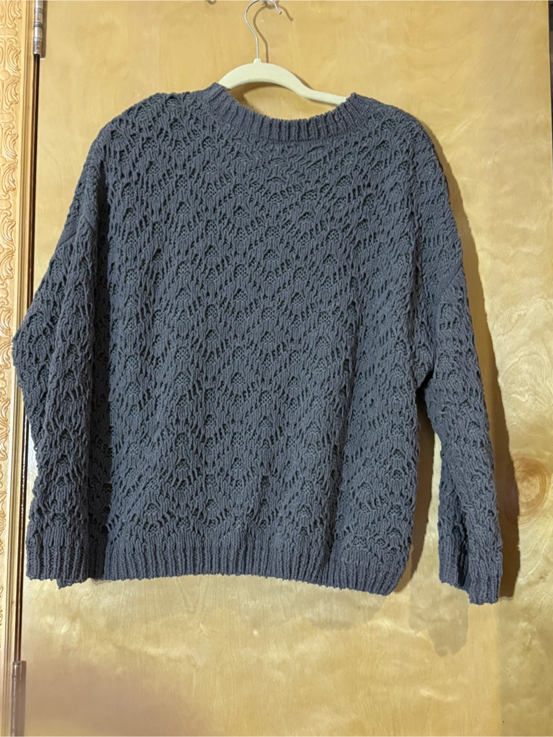 Moon & Madison Gray Knit Sweater - photo 2