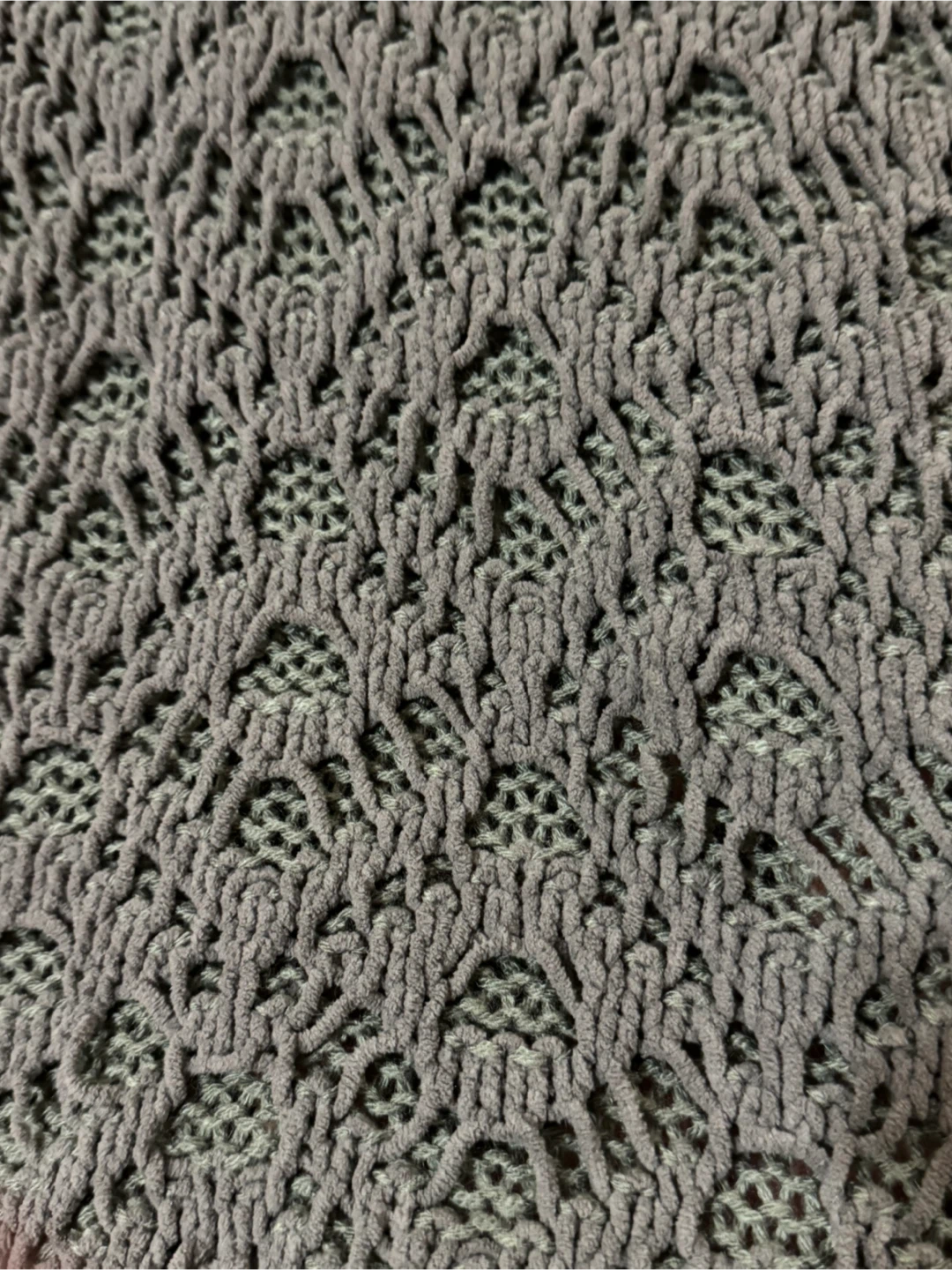 Moon & Madison Gray Knit Sweater - photo 3
