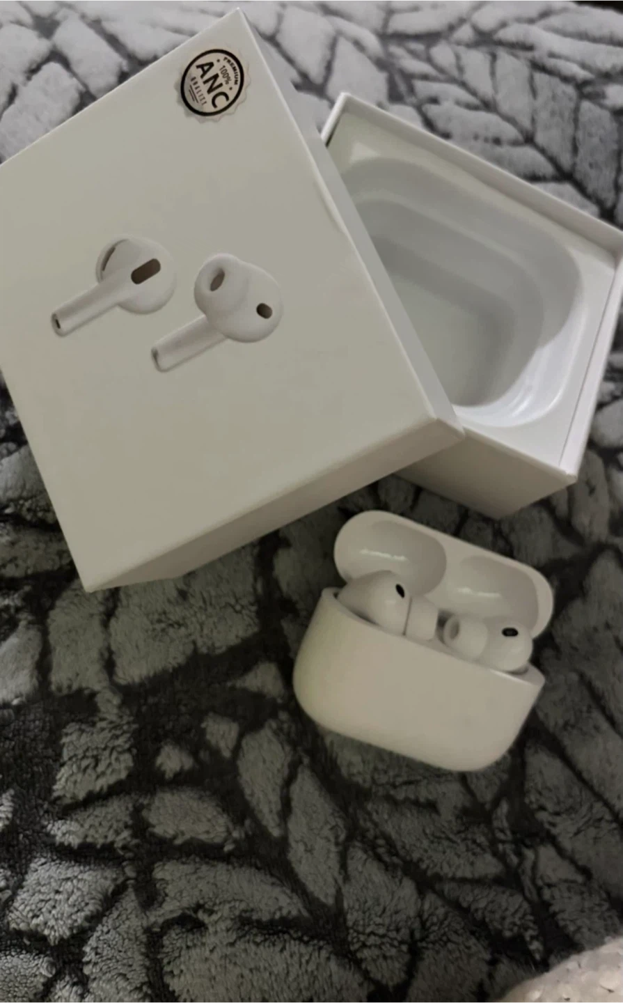 White Wireless Earbuds with Charging Case