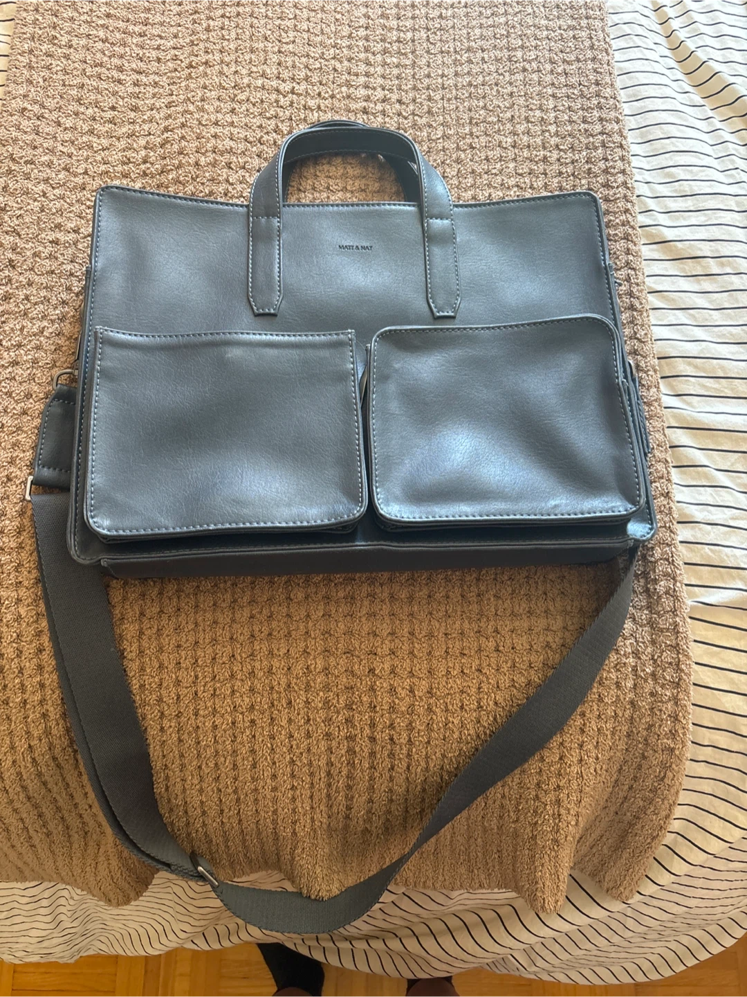 MATT & NAT Soren laptop briefcase in Midnight