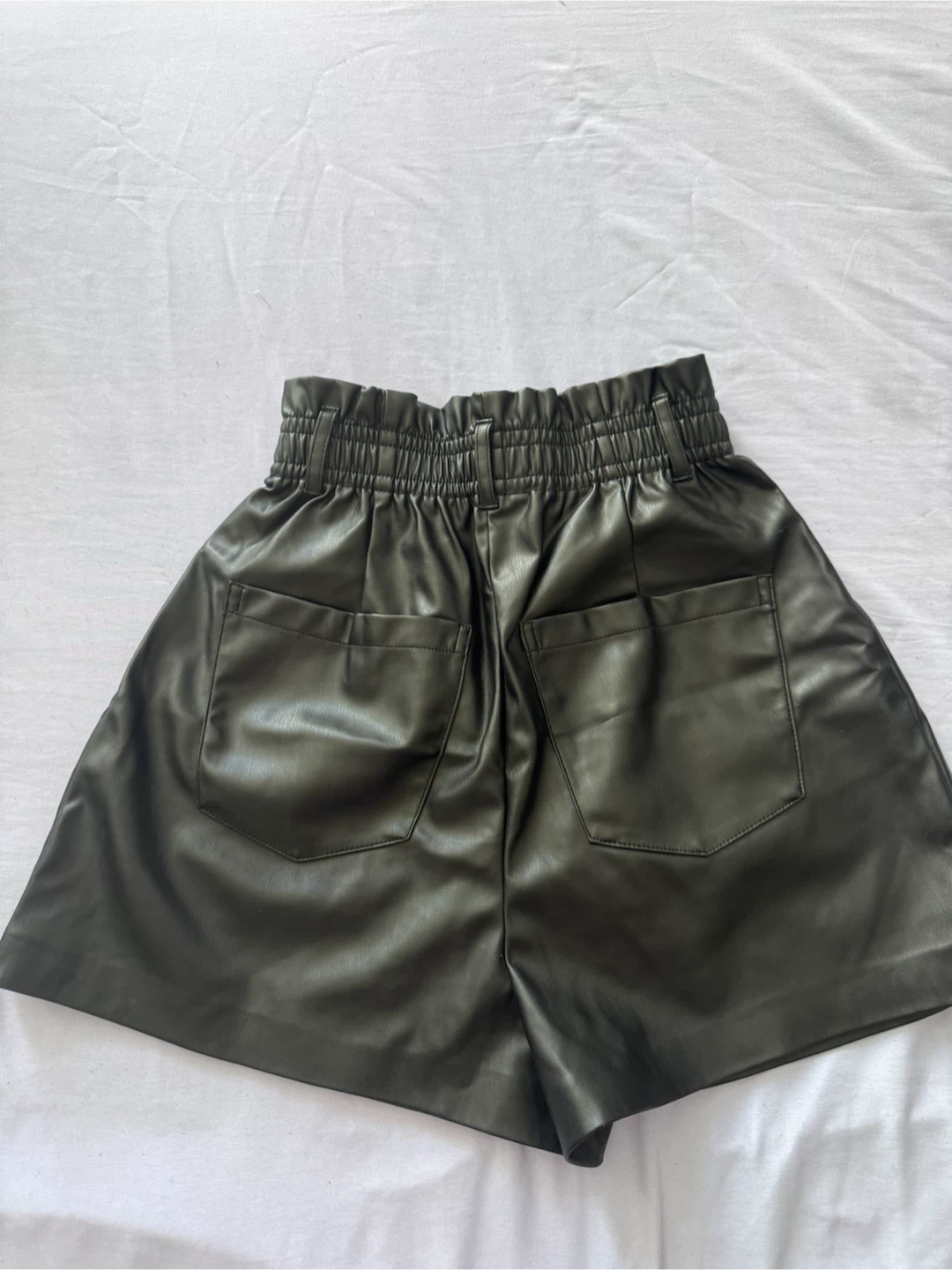 Zara Faux Leather Shorts Black - photo 2