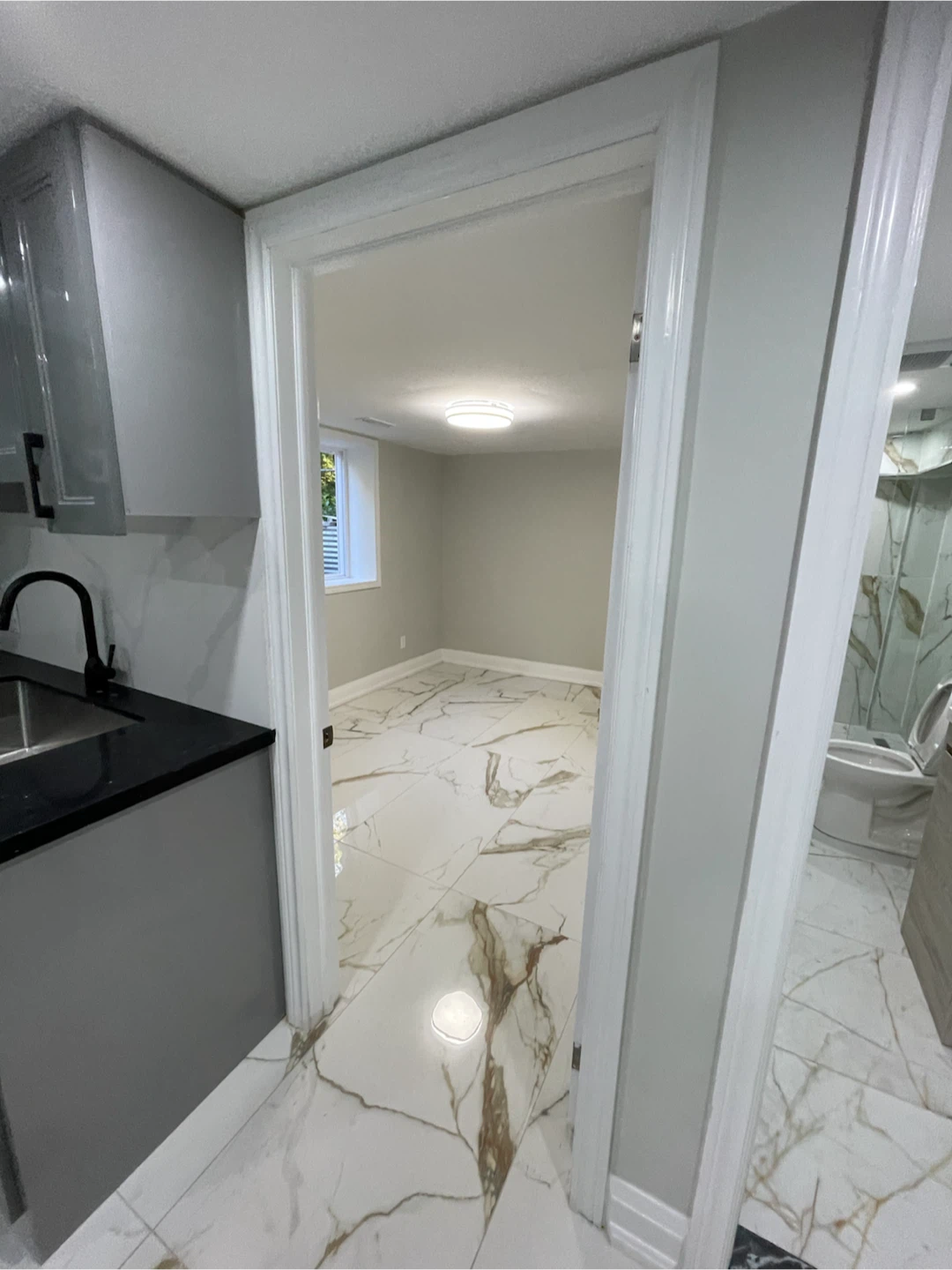 Newly Renovated Two Bedrooms In The Basement For Rent - photo 3