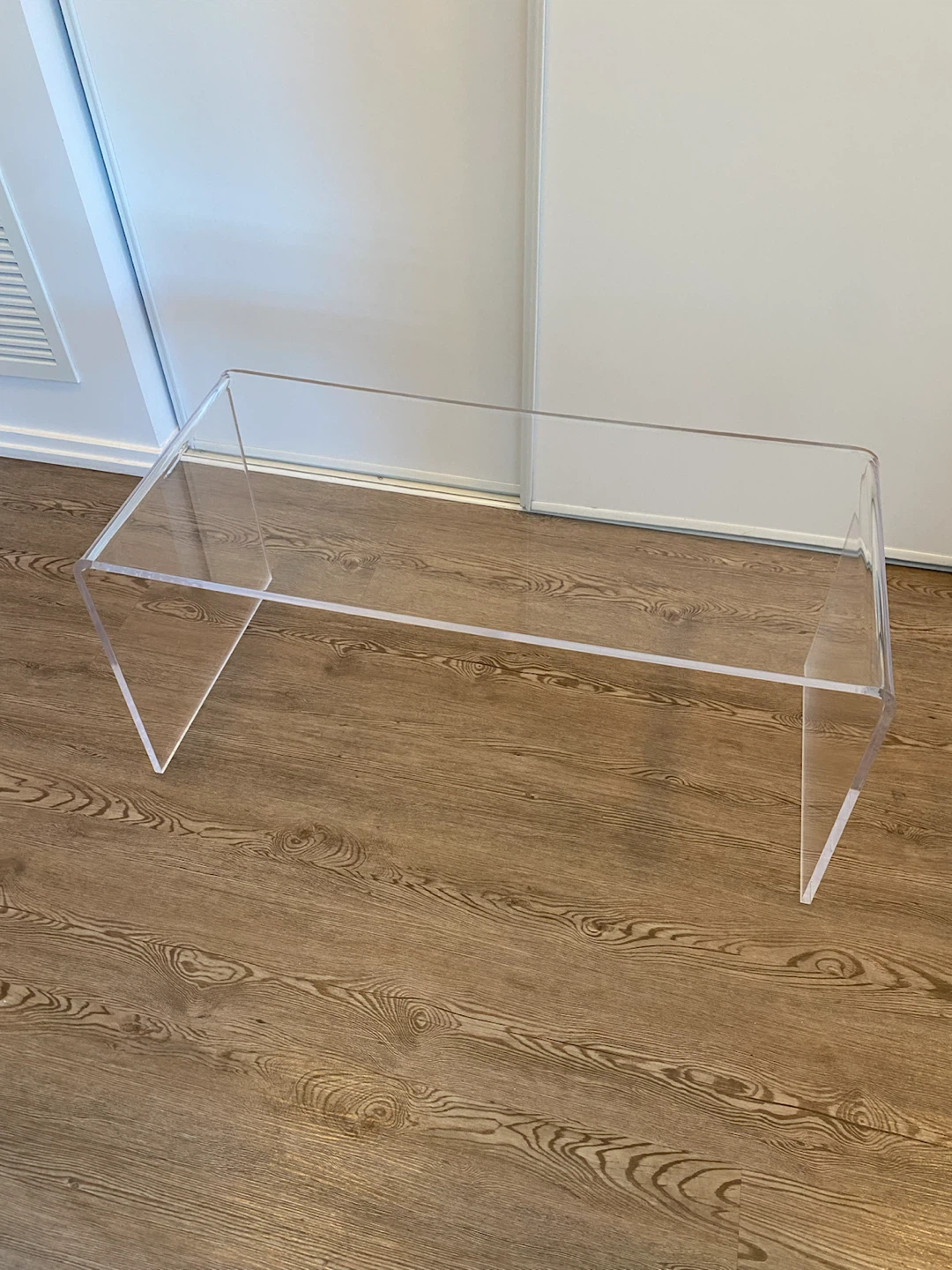 Modern Clear Acrylic Coffee Table - photo 3
