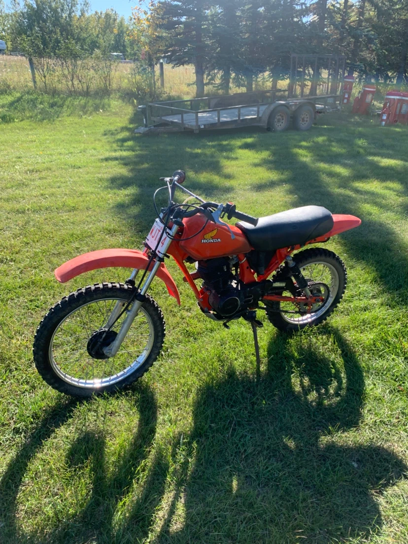 1983 Honda XR100 - photo 2