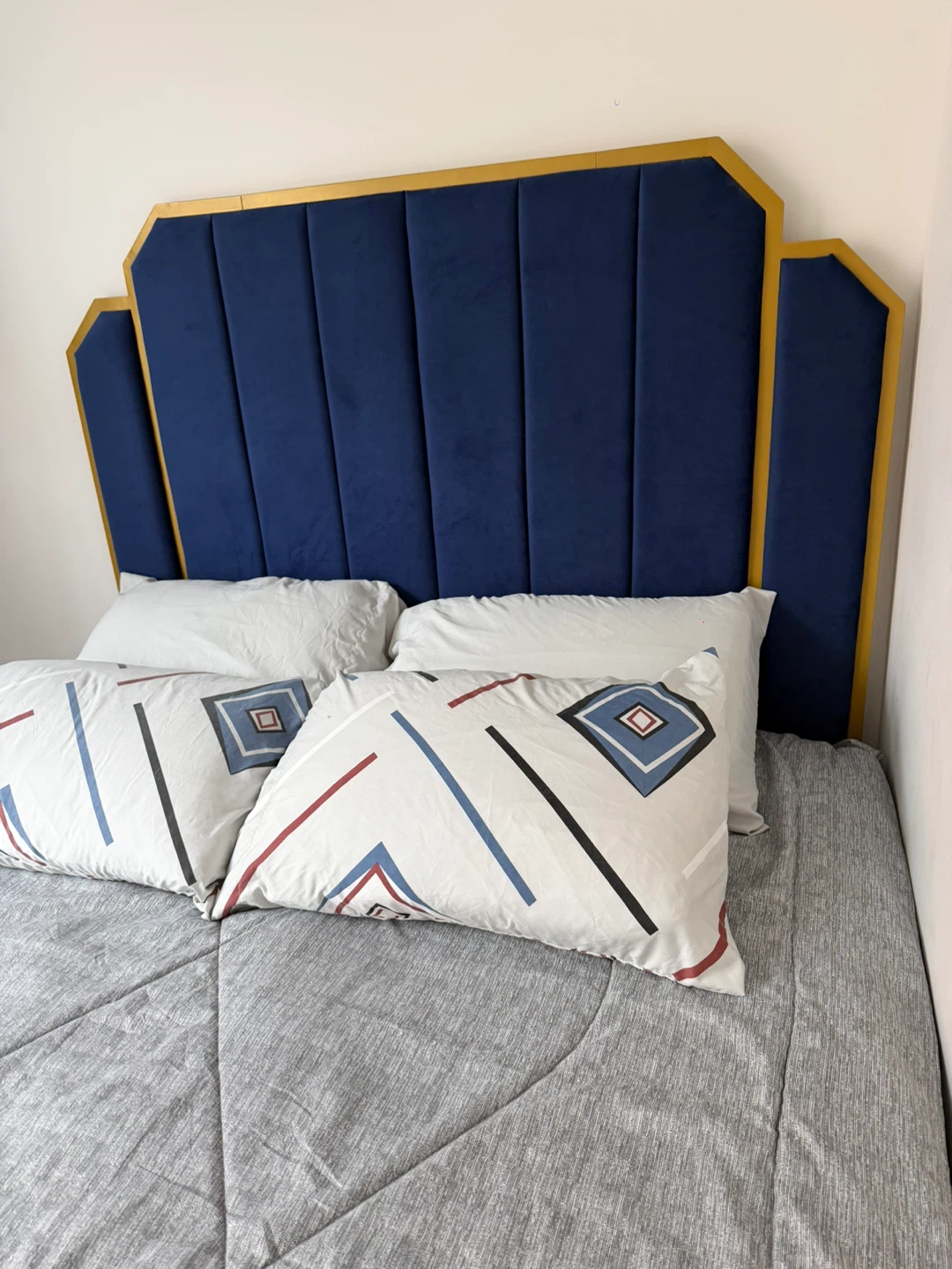 Queen size bed, Only the structure