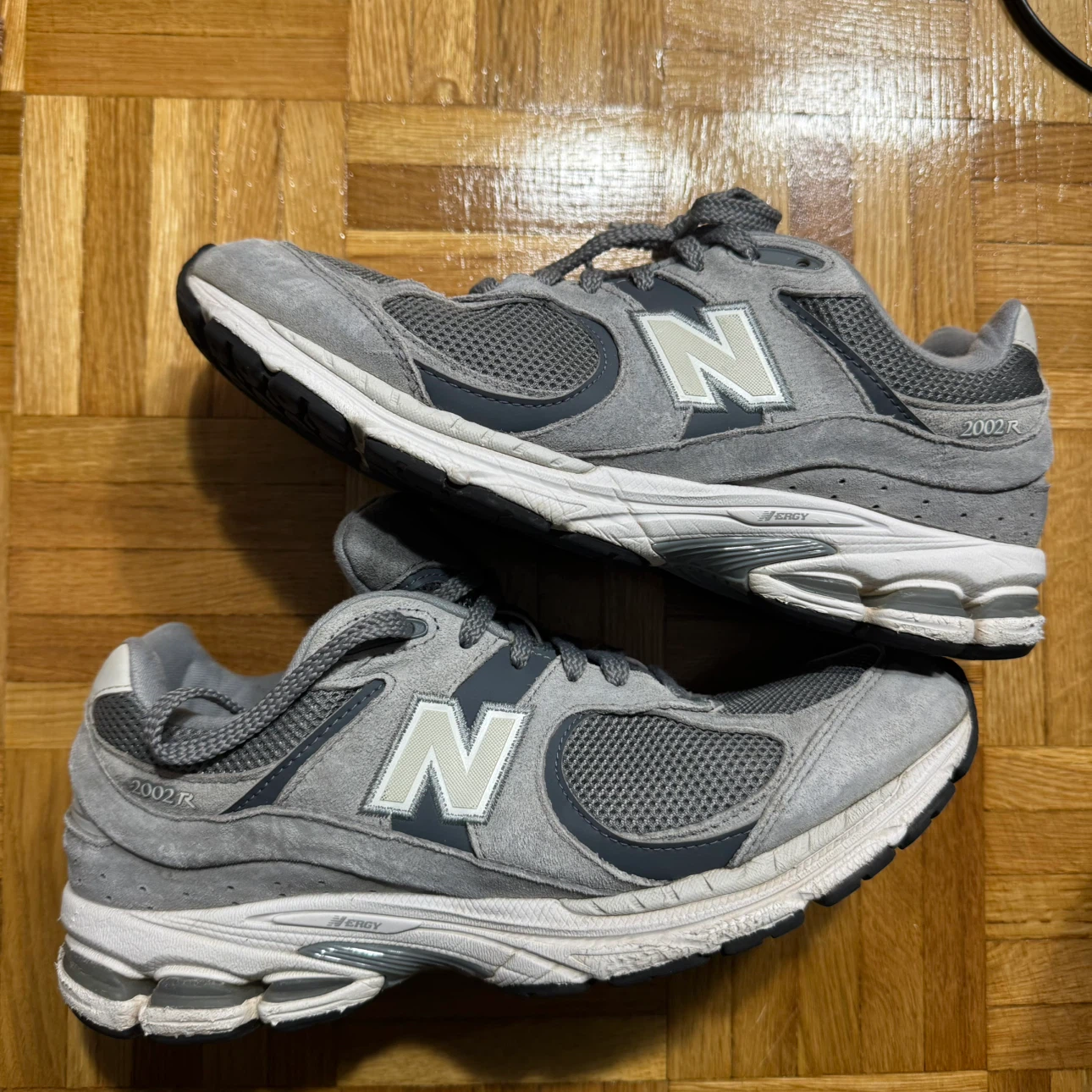 New Balance 2002R Grey Running Shoes Size 10 US