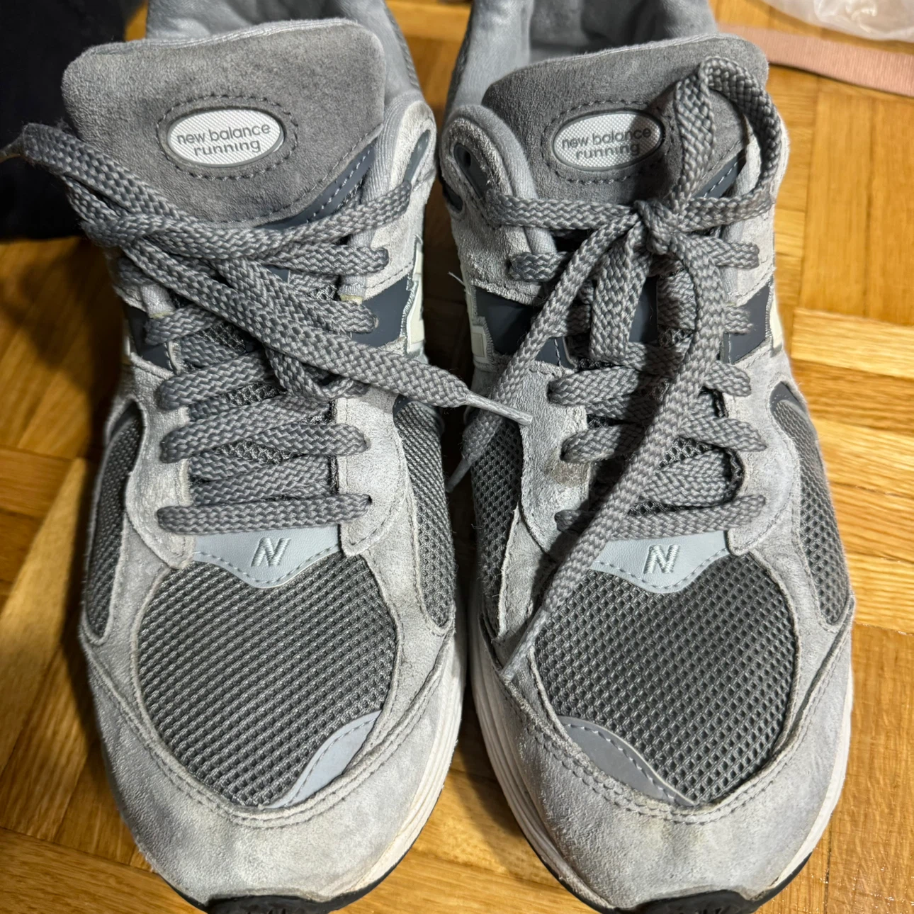 New Balance 2002R Grey Running Shoes Size 10 US - photo 4