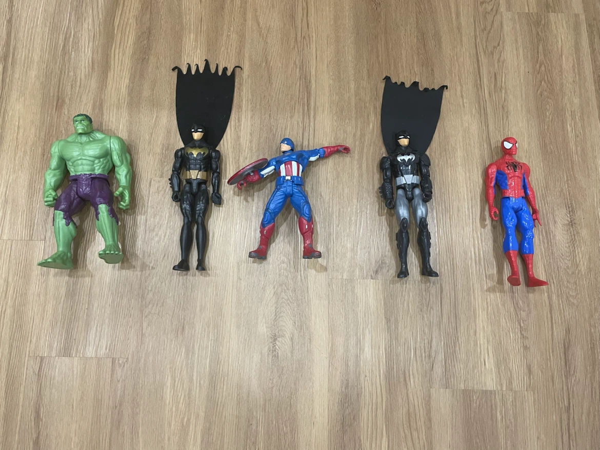Set of 5 Marvel and DC Action Figures