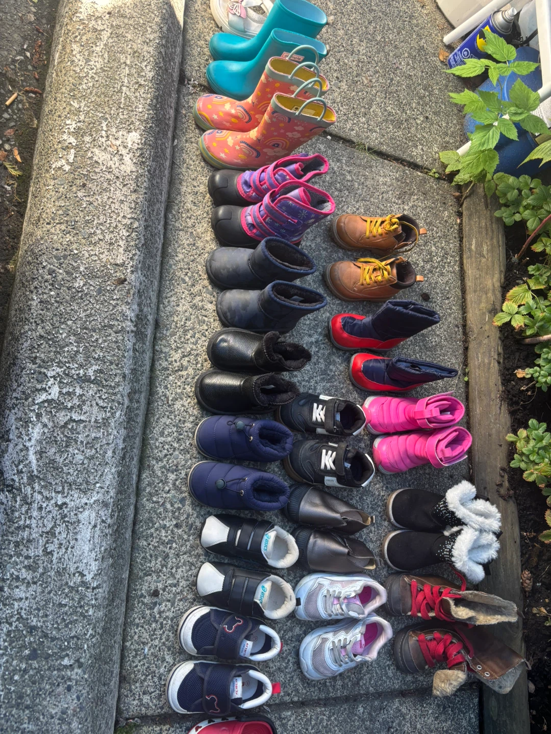 Shoes for kids size 8-9. - photo 3