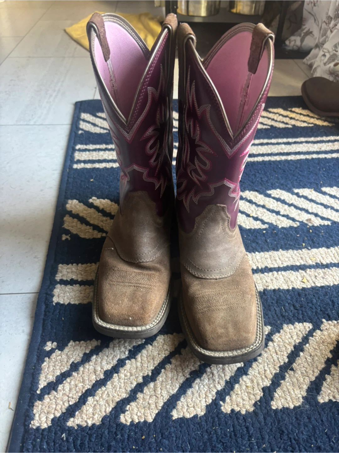 Ariat Western Boots Size 8B - photo 4