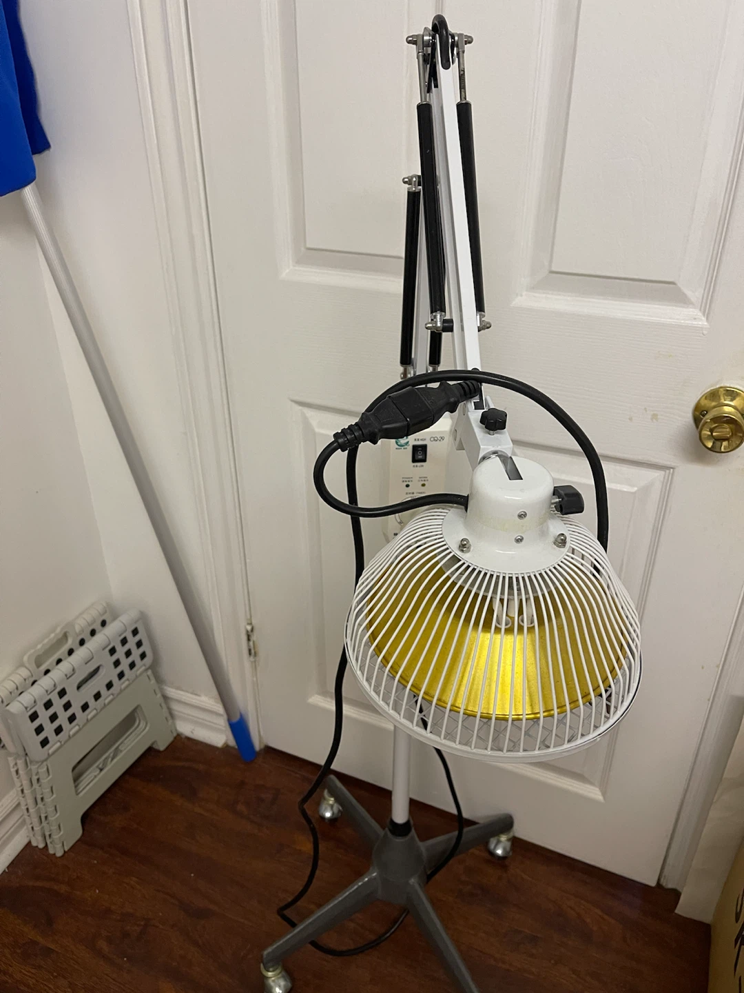 Huan Qiu CQ-29 Electromagnetic Therapeutic Apparatus