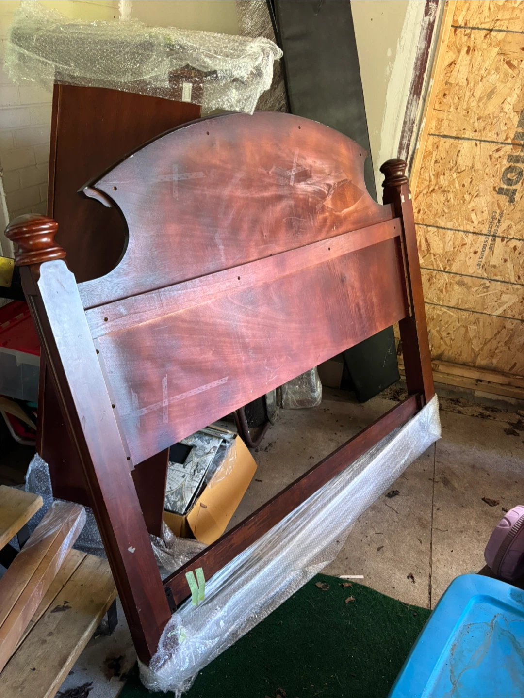 Queen bed frame - photo 3
