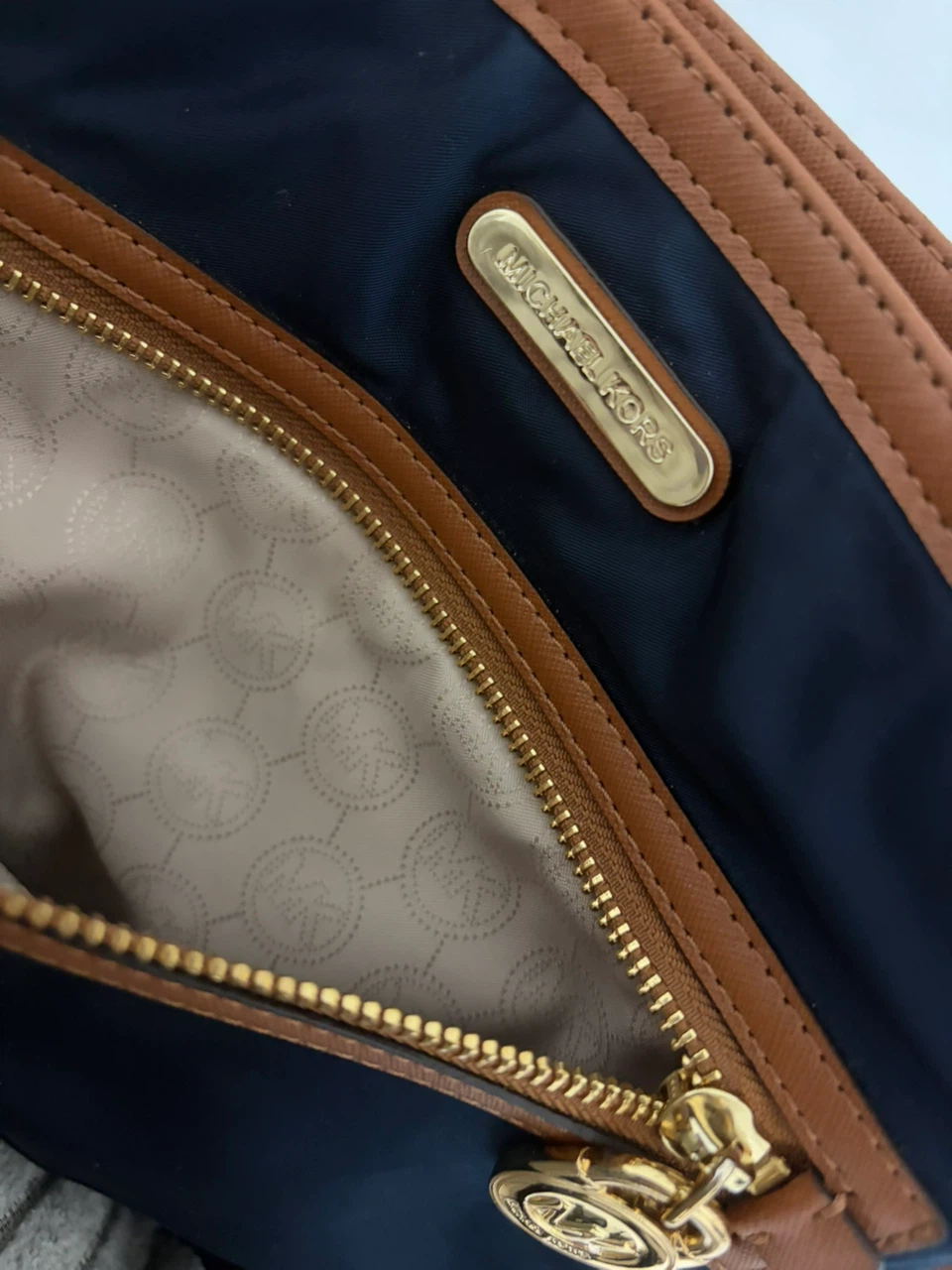 Michael Kors Navy Nylon Crossbody Bag - photo 3