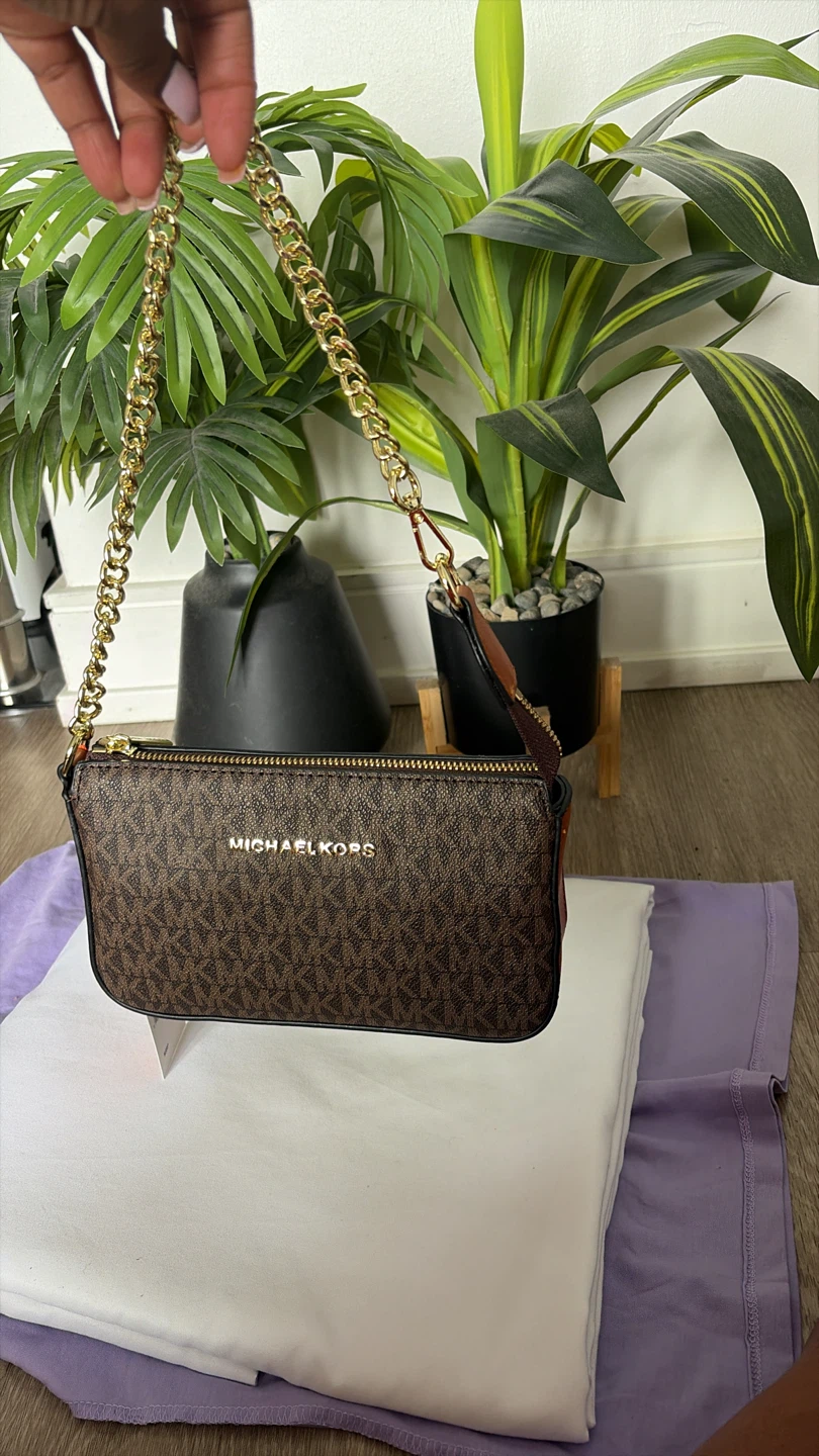 Michael Kors Logo Print Clutch - photo 3