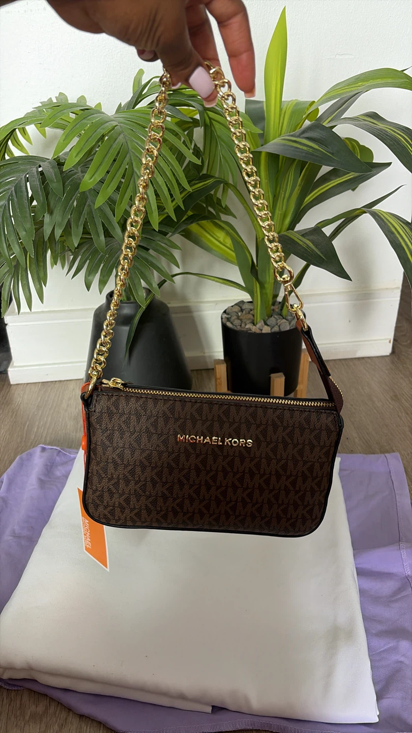 Michael Kors Logo Print Clutch - photo 4