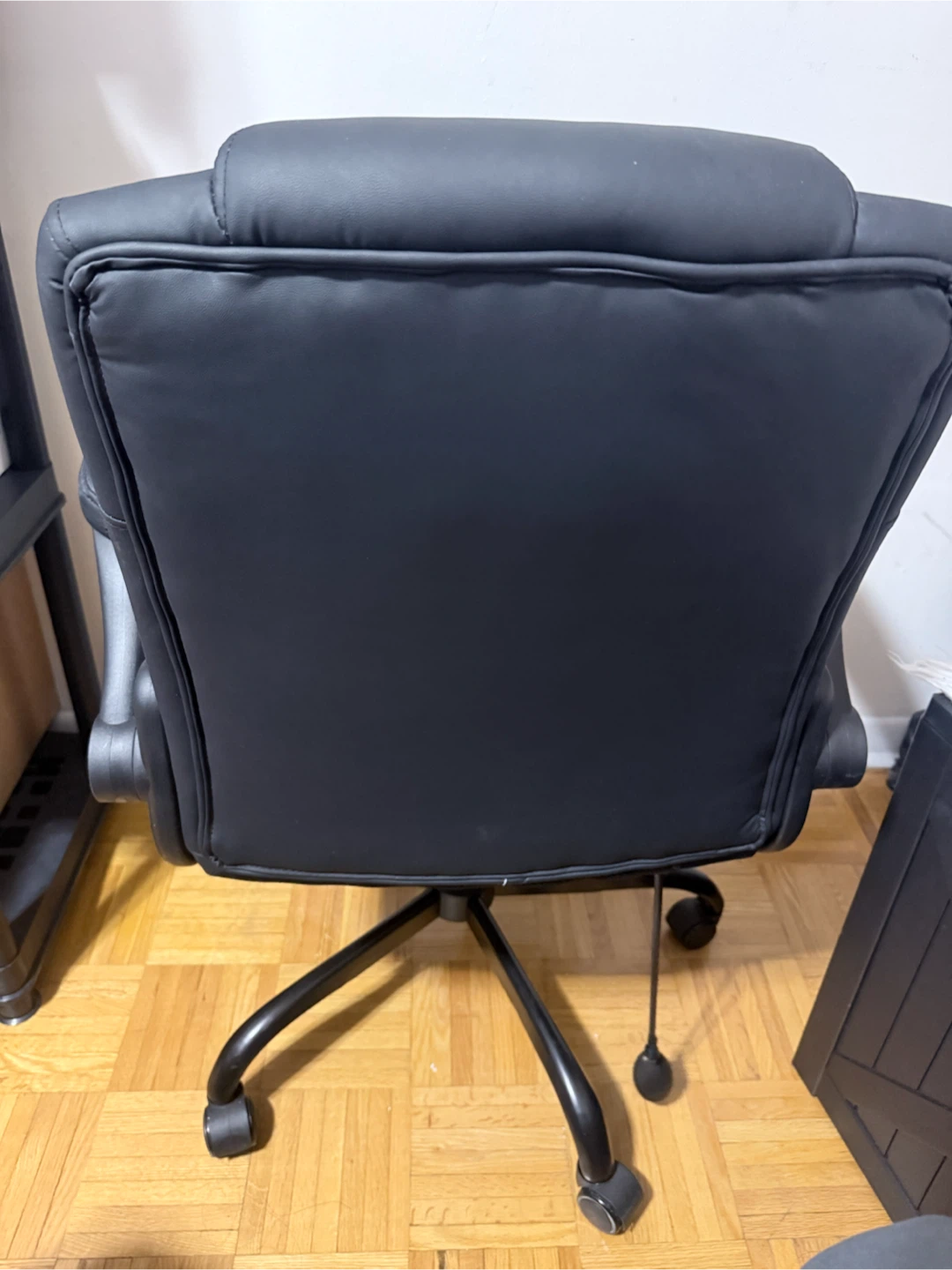 Black Quilted Office Chair - photo 5