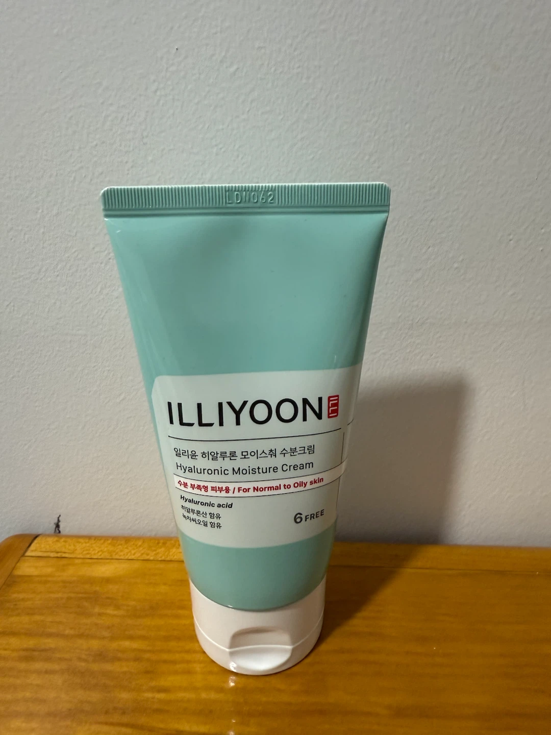 [Moving Sale] Illiyoon Hyaluronic Moisture Cream