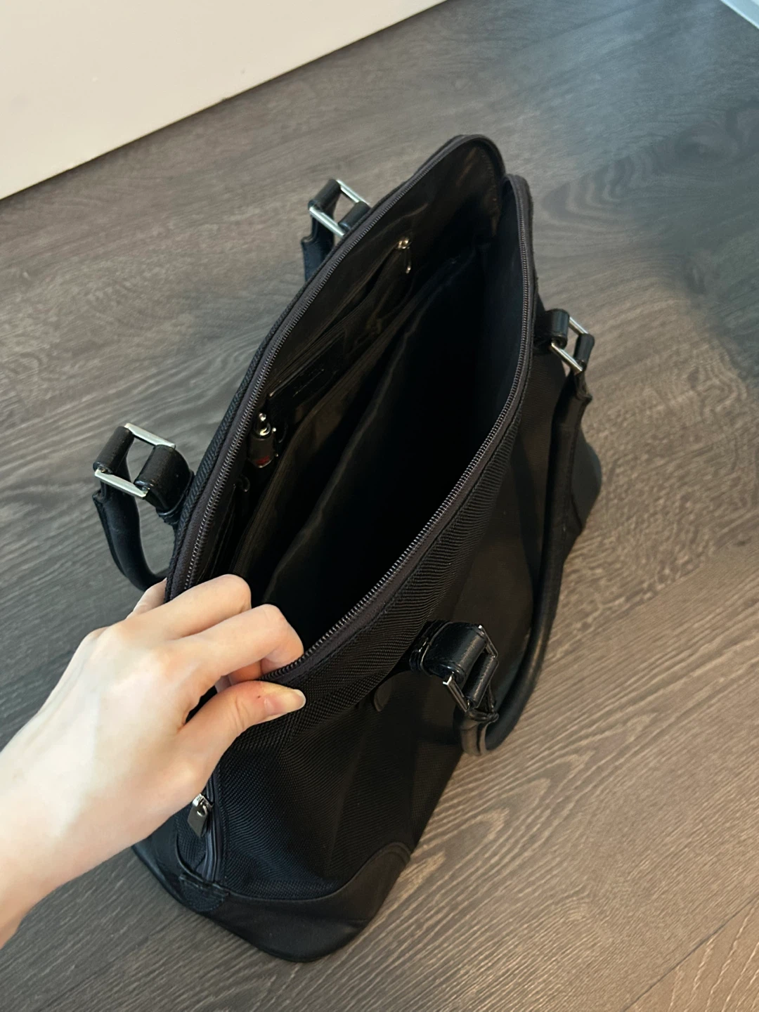 Danier Leather Trim Tote Bag - photo 2