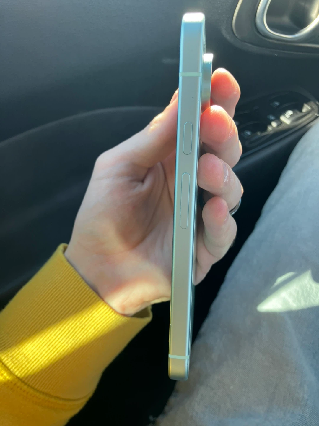 Good Condition Google Pixel 9 - photo 2