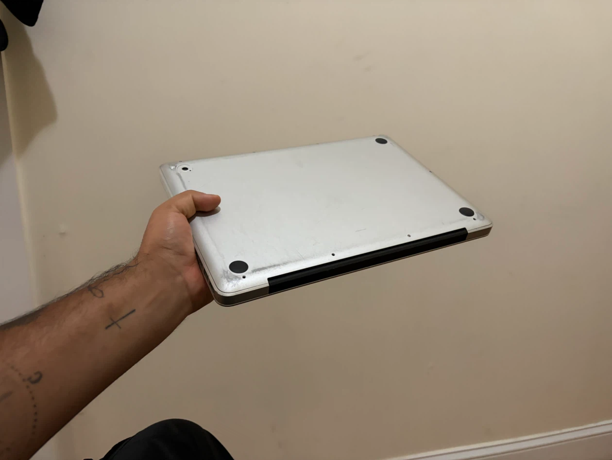 Apple MacBook Pro Laptop - photo 5