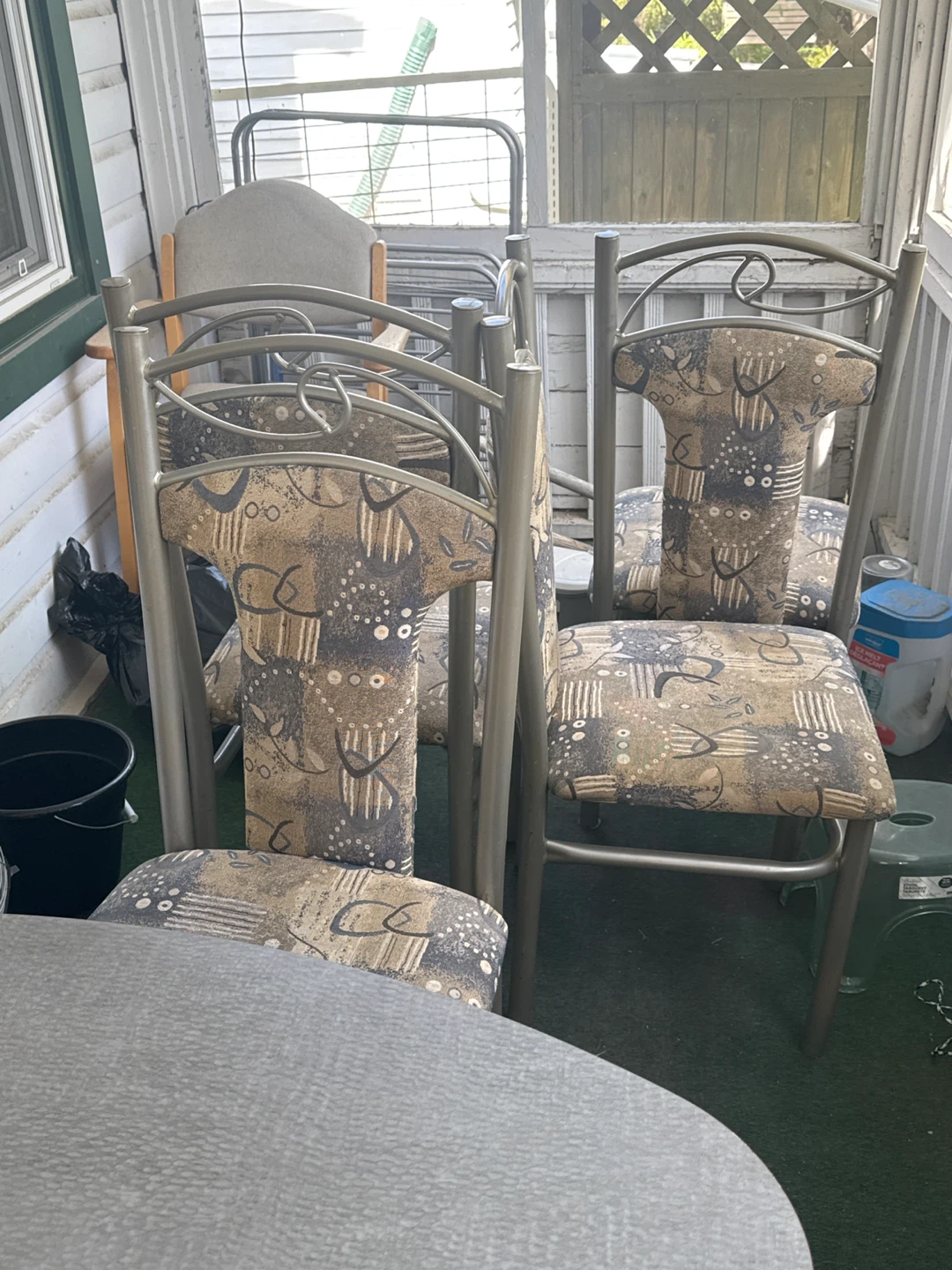 Moving Sale-Dining Table with Four Chairs - photo 2