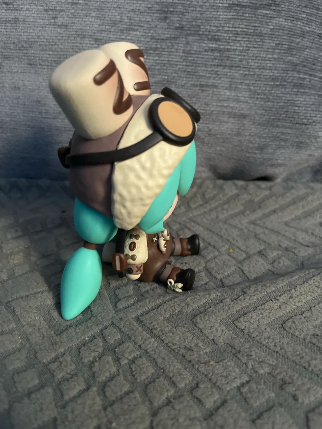Hatsune Miku Marshmallow Camping Vinyl Figure - photo 4