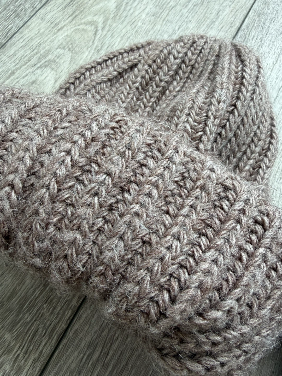 Set of 3 Ribbed Knit Beanie Hats - photo 5