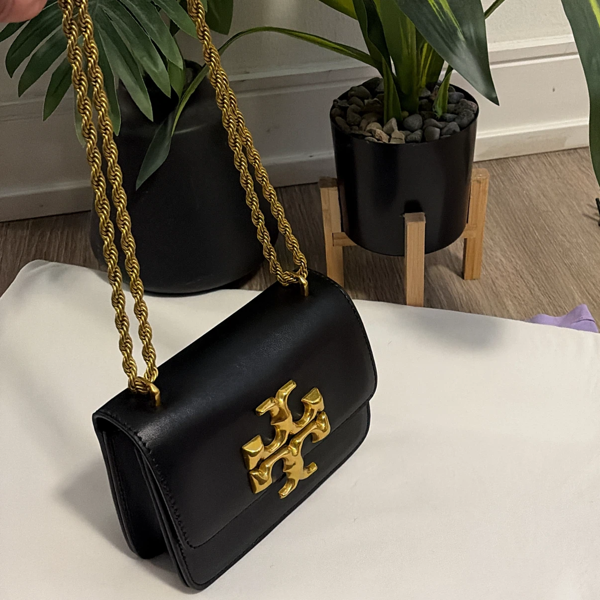 Tory Burch Black Leather Shoulder Bag - photo 2