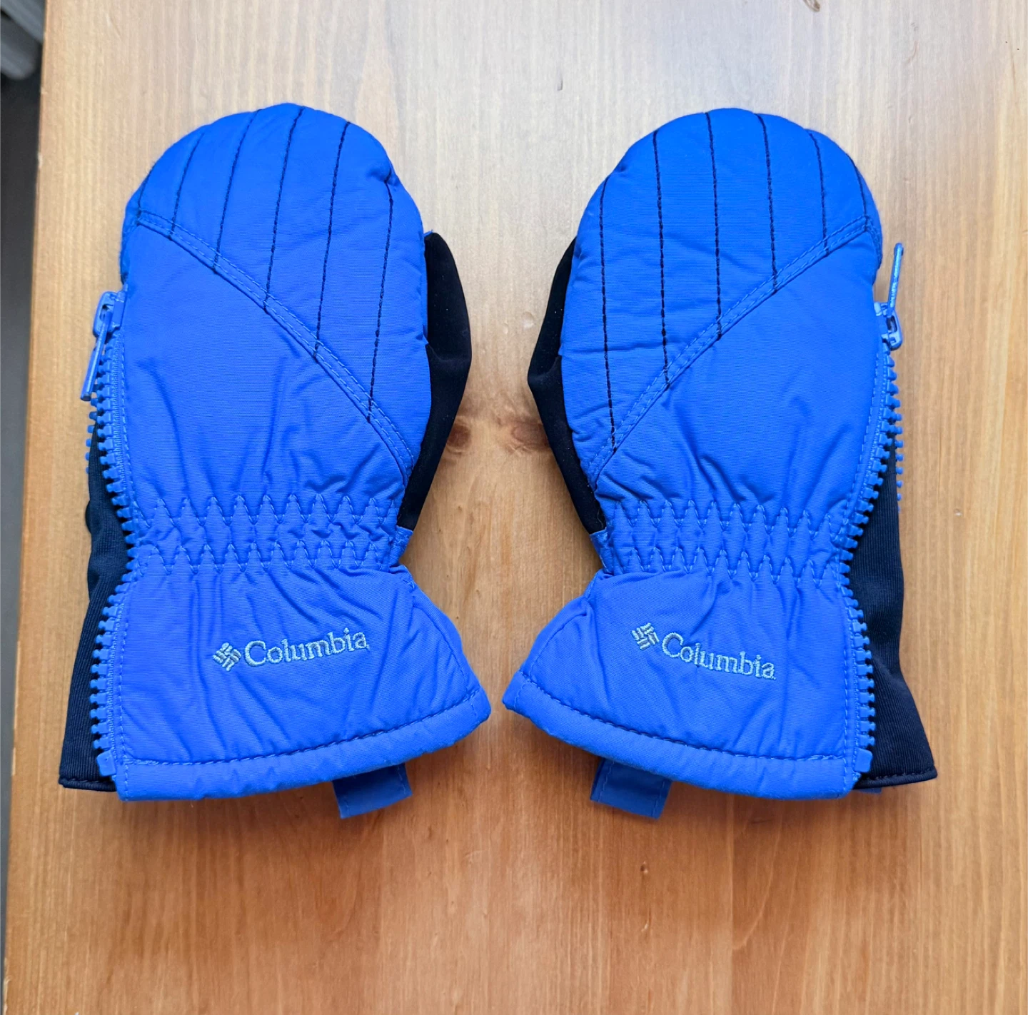 Columbia Kids Blue Mittens