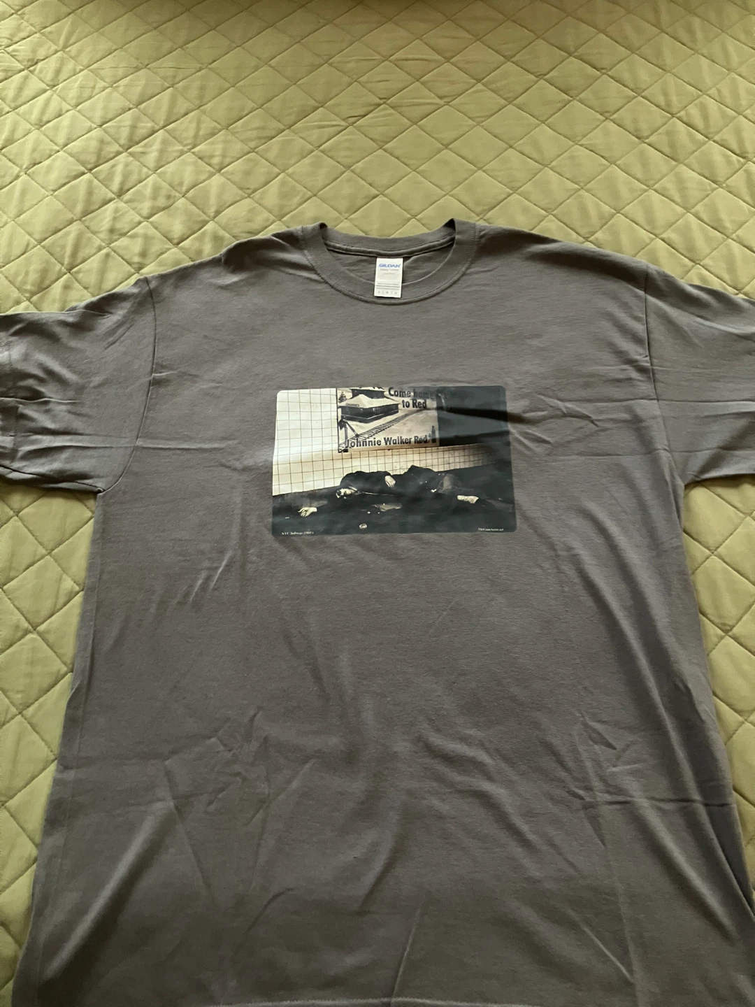 3 Gildan Graphic T-Shirt - NYC Subway Theme - photo 3