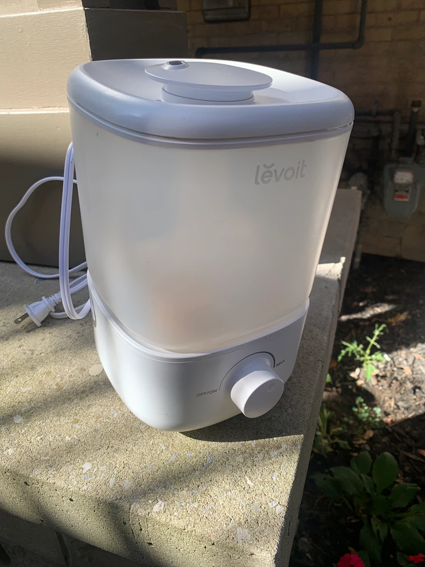Levoit White Humidifier