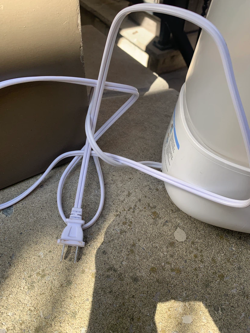 Levoit White Humidifier - photo 2