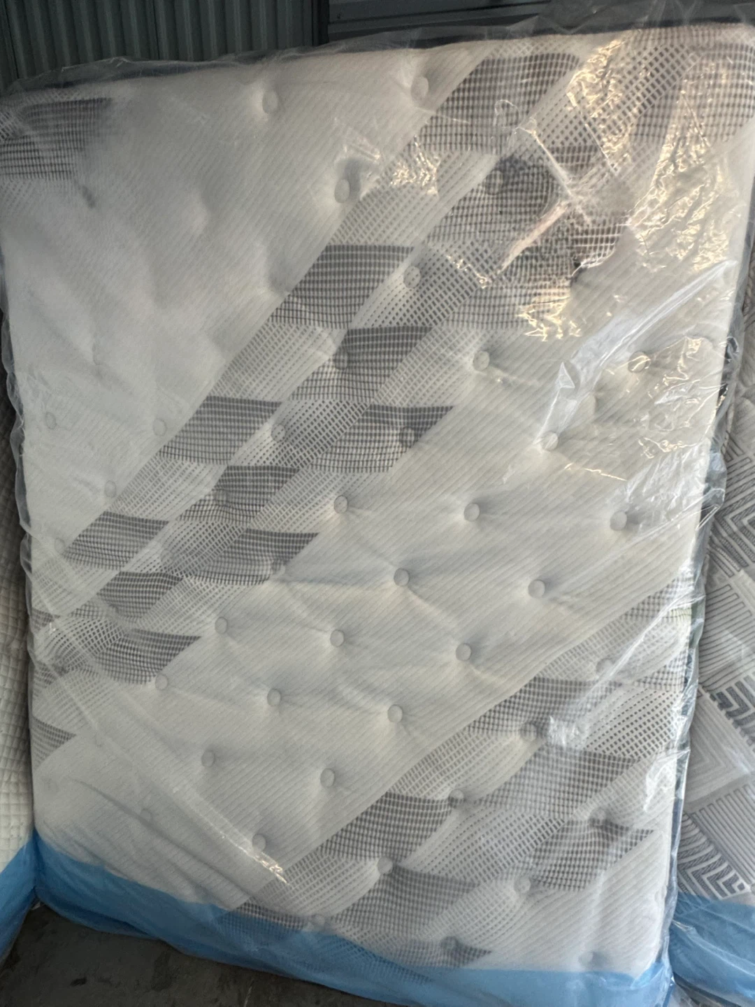 Queen size mattresses (sealed in heavy plastic) - photo 2