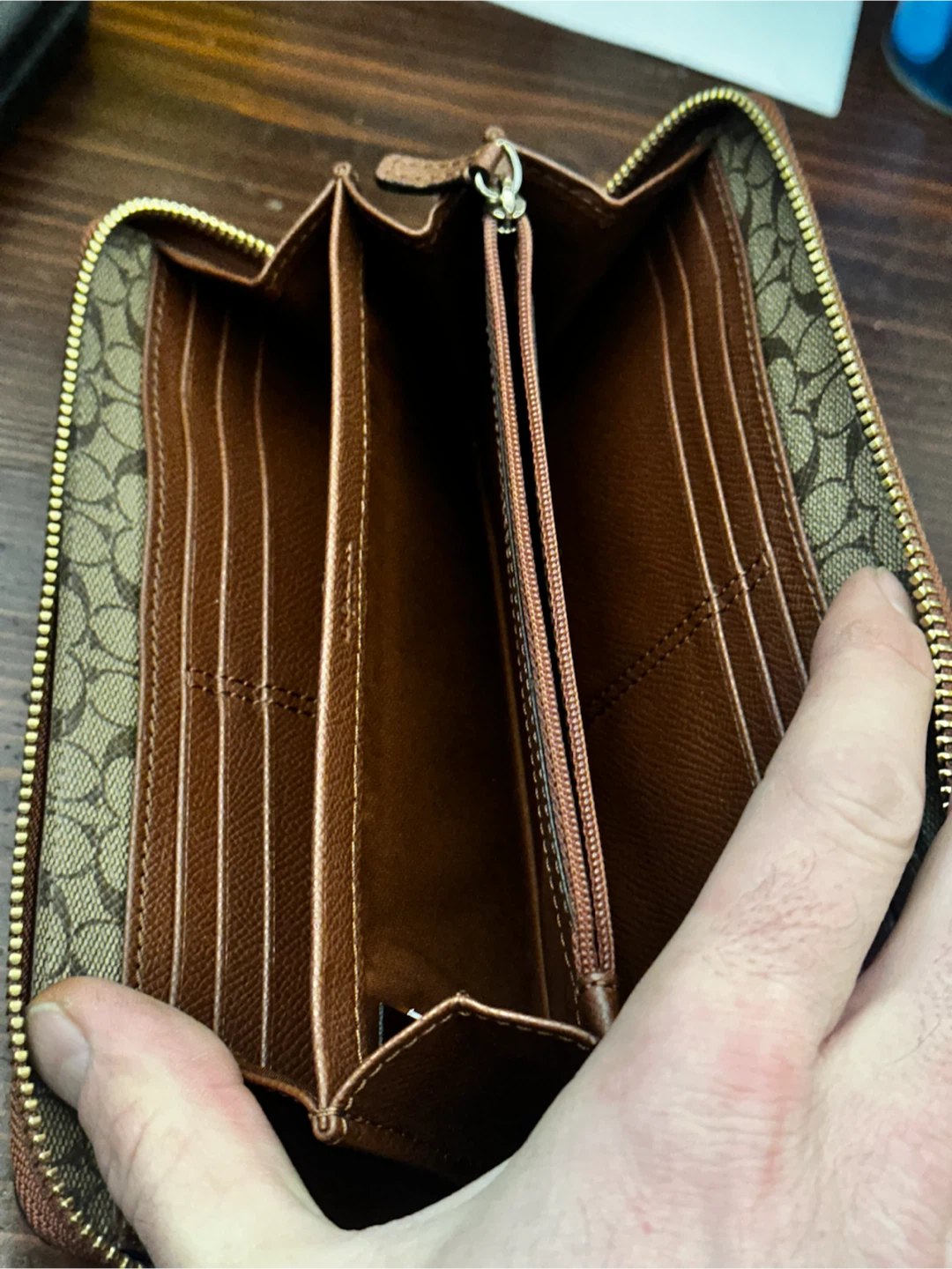 Brown leather coach wallet - photo 3
