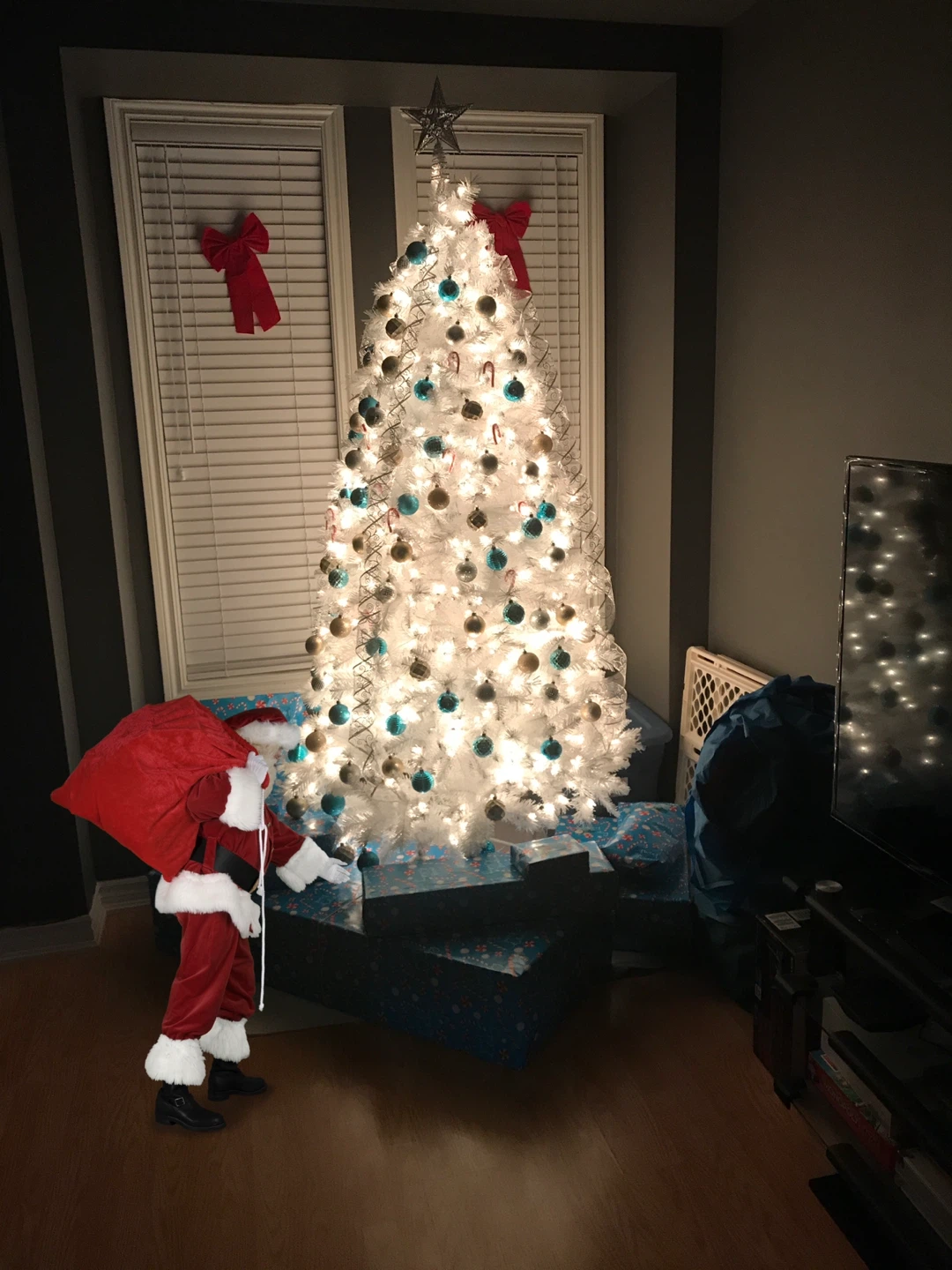 White Artificial Christmas Tree - photo 3