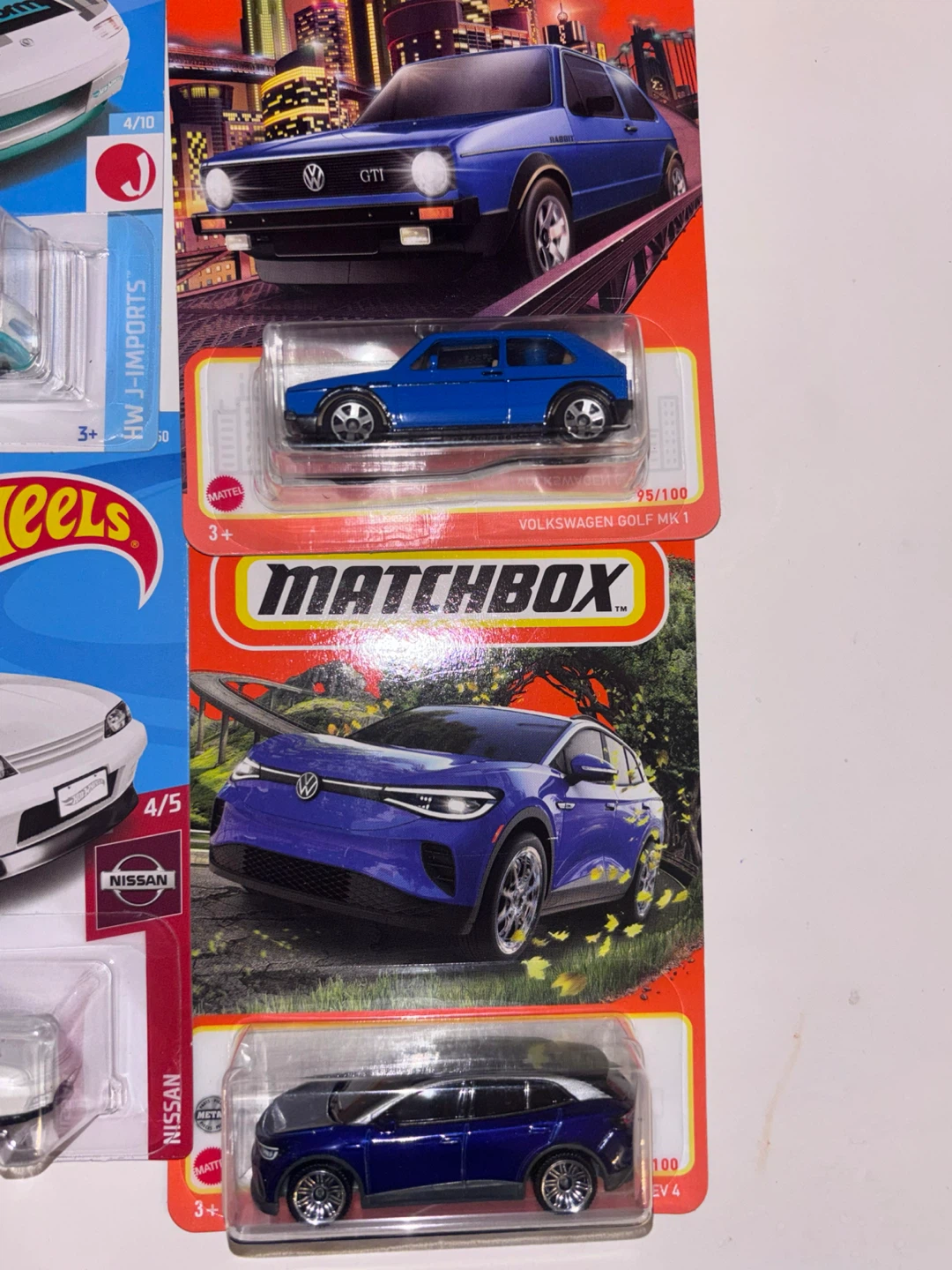Collection of 10 Hot Wheels and Matchbox Diecast Cars - photo 5