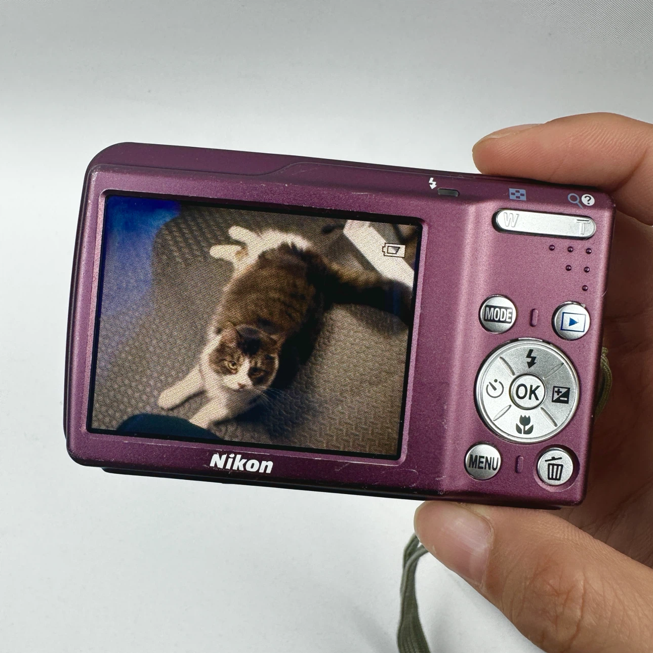 Nikon Coolpix S210 Digital Camera - photo 4