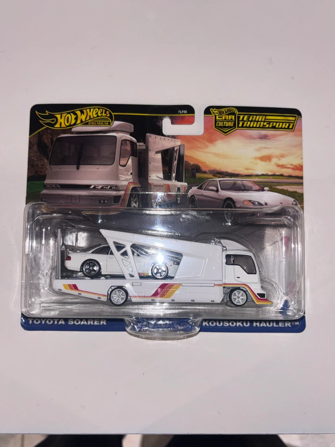Hot Wheels Team Transport Toyota Soarer & Kousoku Hauler