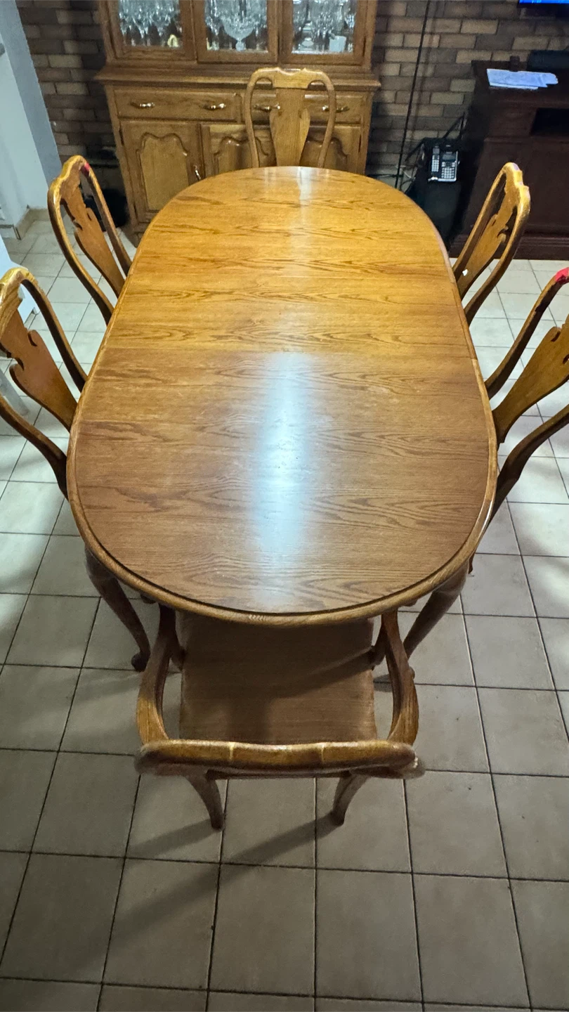 Traditional Oak Dining Table and 6 Chairs - photo 2