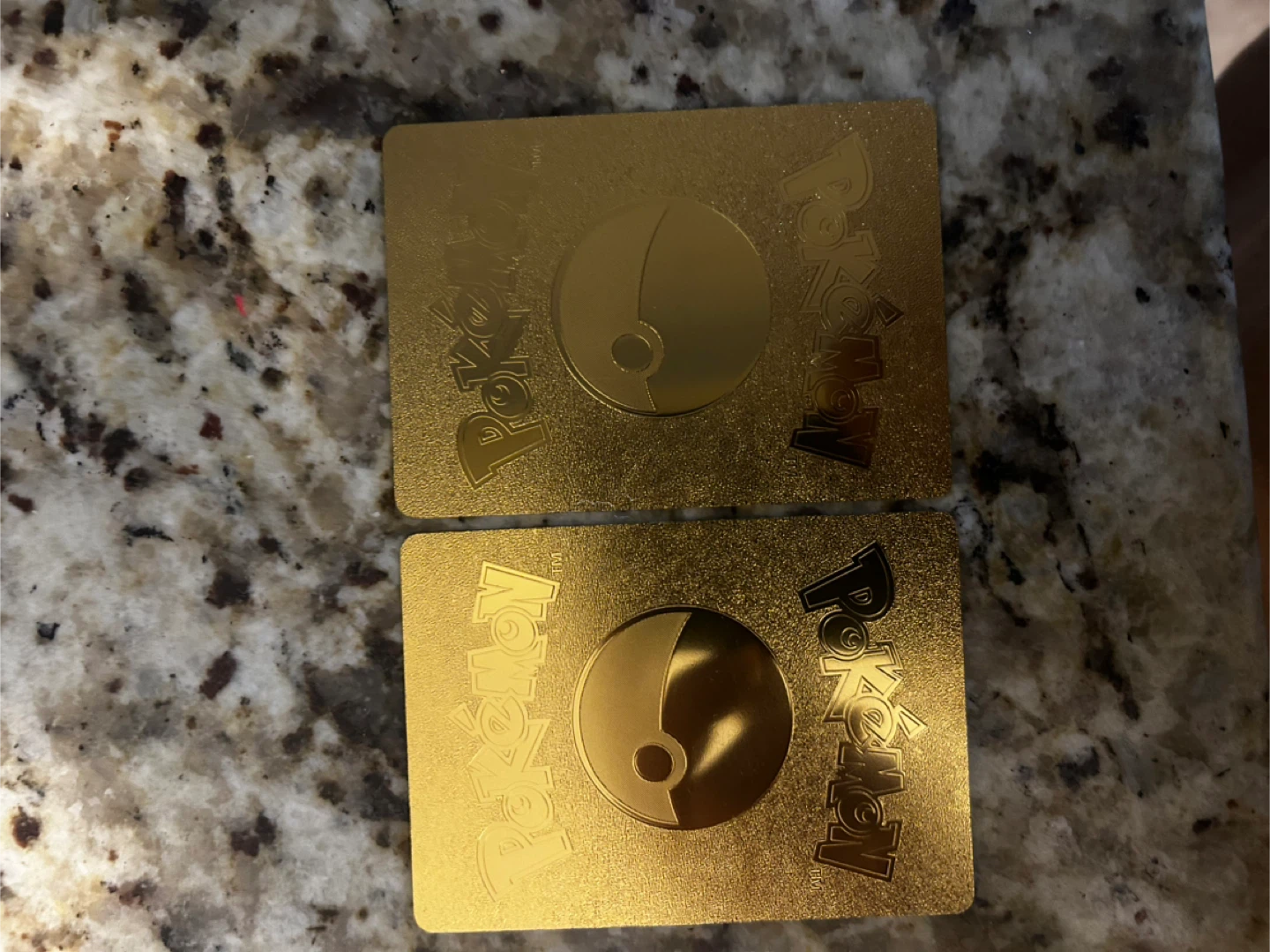 Set of 2 Gold Pokemon Cards - photo 3